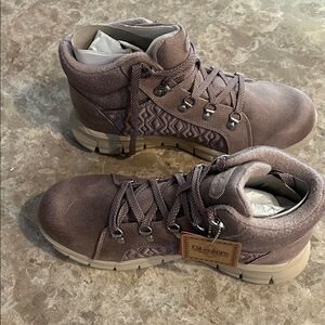 Skechers Women’s Taupe Lace-Up Boots
